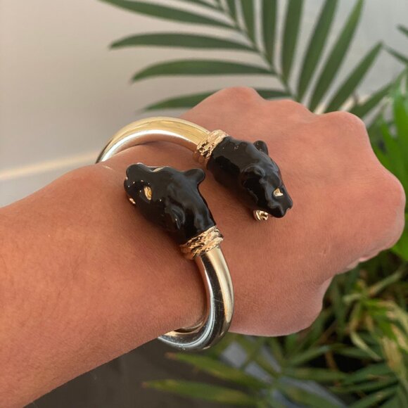 Gold Colored Cuff Bracelet With Black Panthers, 1AR or Unoaerre (Italian Brand) - Picture 5 of 6